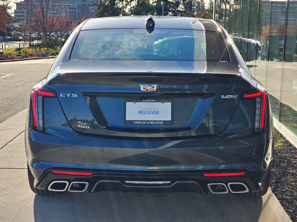 New 2026 Cadillac CT5 V image 4