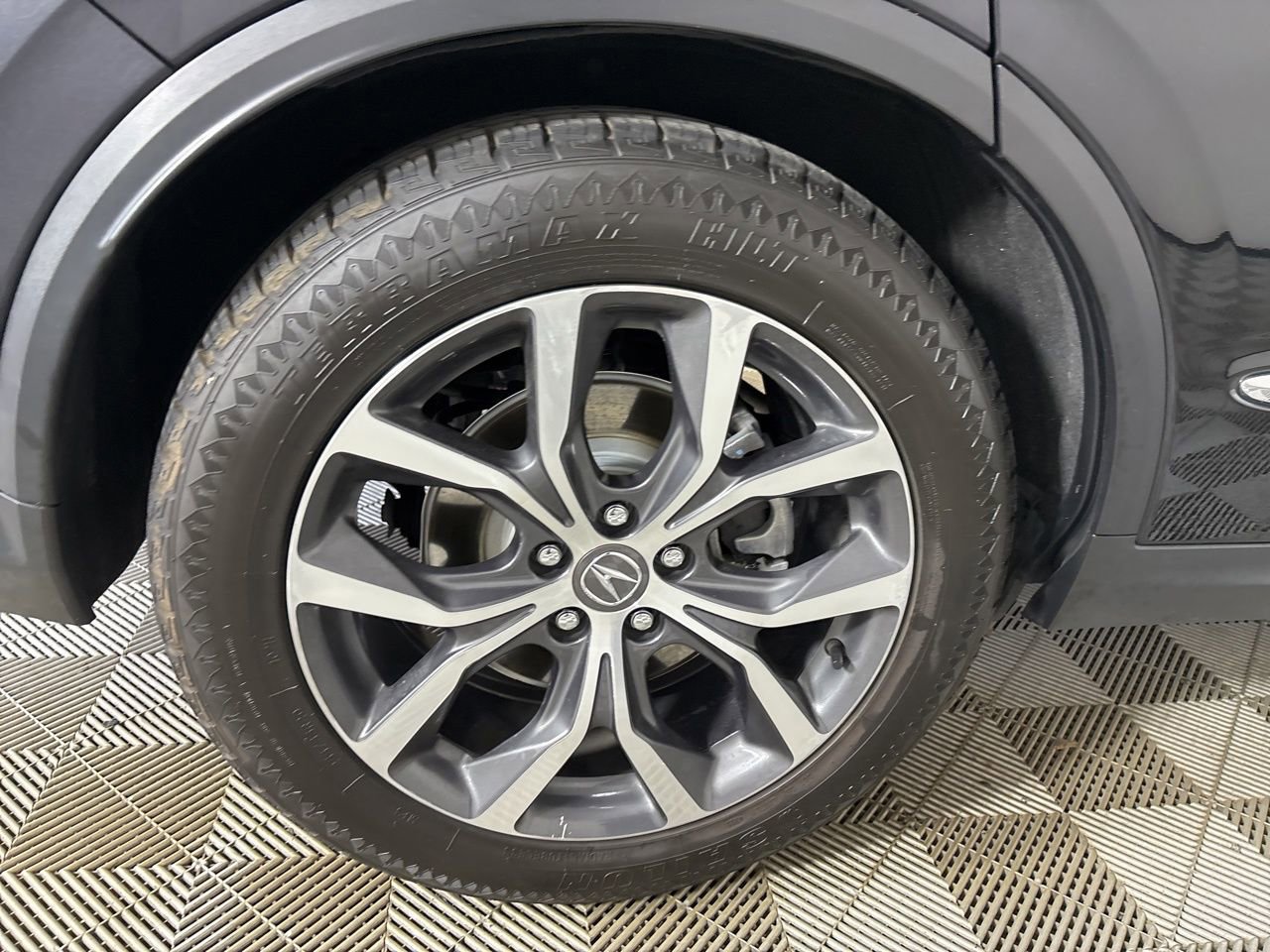 Used 2022 Acura MDX SH-AWD w/ Technology Package image 34