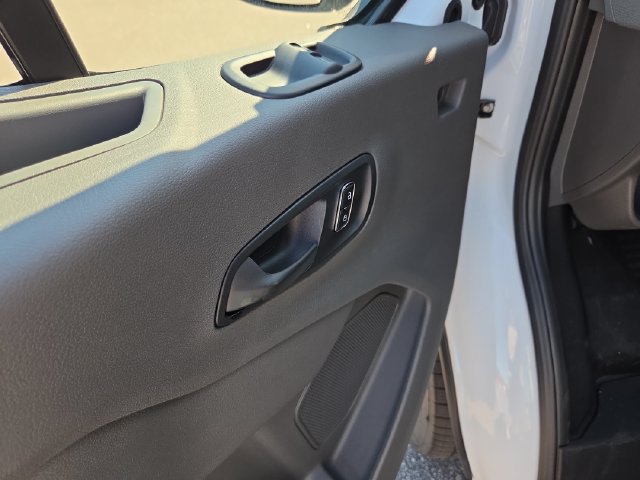 New 2027 Ford Transit 150 Low Roof w/ Load Area Protection Package RWD image 10