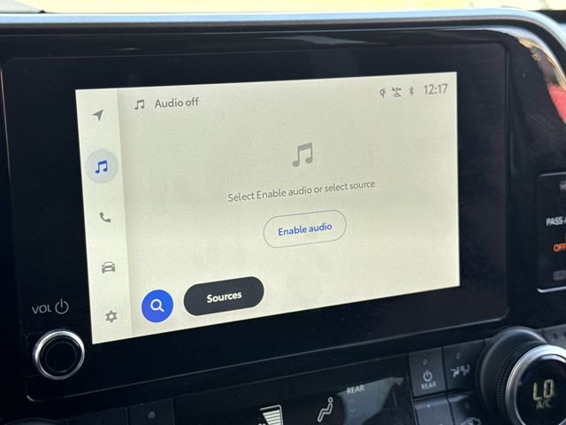 Used 2023 Toyota Highlander XLE image 19