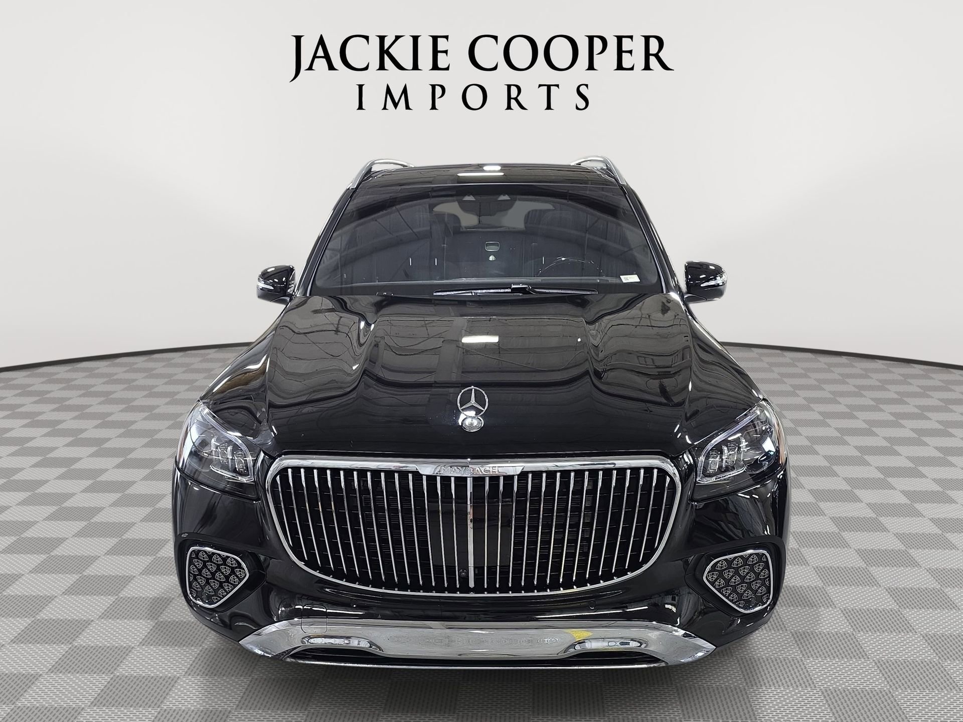 Used 2024 Mercedes-Benz Maybach GLS 600 4MATIC image 2