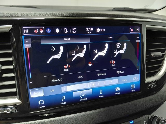 Used 2024 Chrysler Pacifica Touring-L image 36