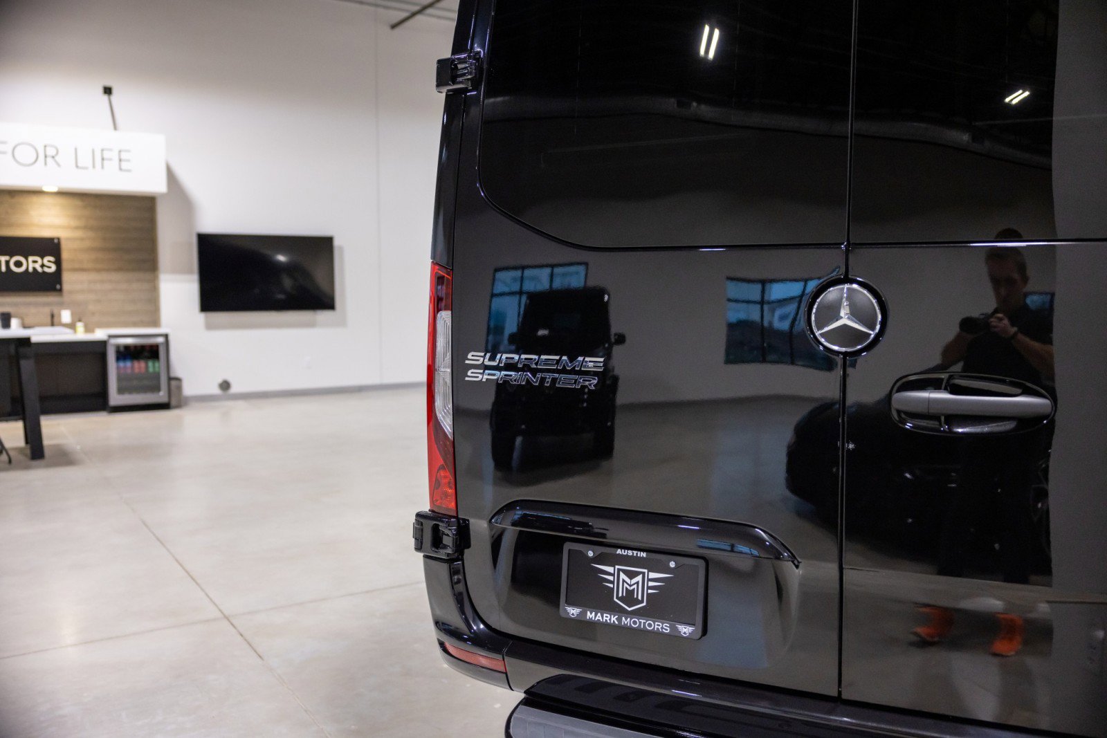 Used 2025 Mercedes-Benz Sprinter 3500 image 7