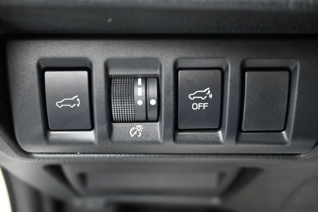 Used 2025 Subaru Outback Onyx Edition XT AWD/4WD image 22