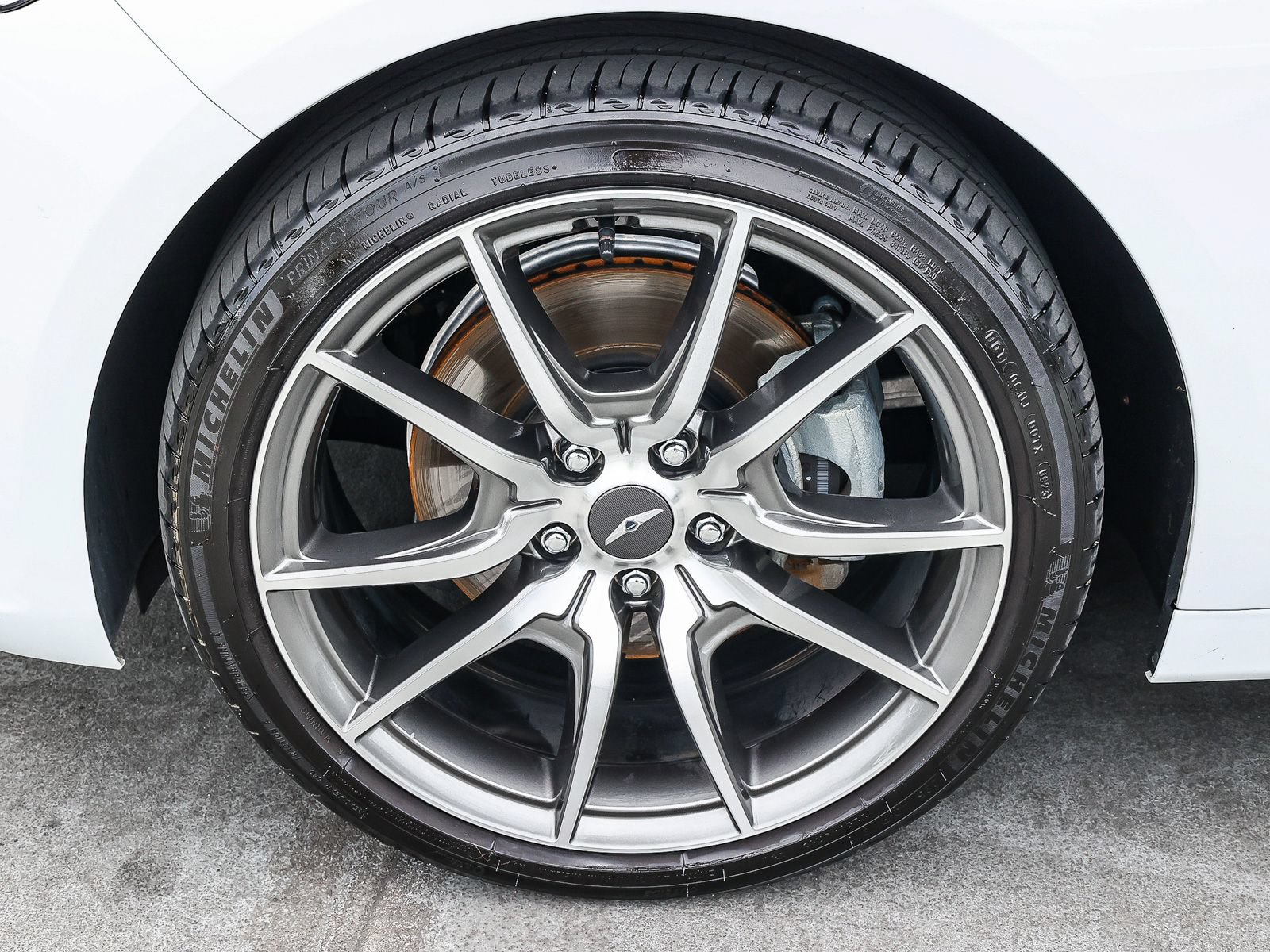 Used 2023 Genesis G70 2.0T AWD/4WD image 9
