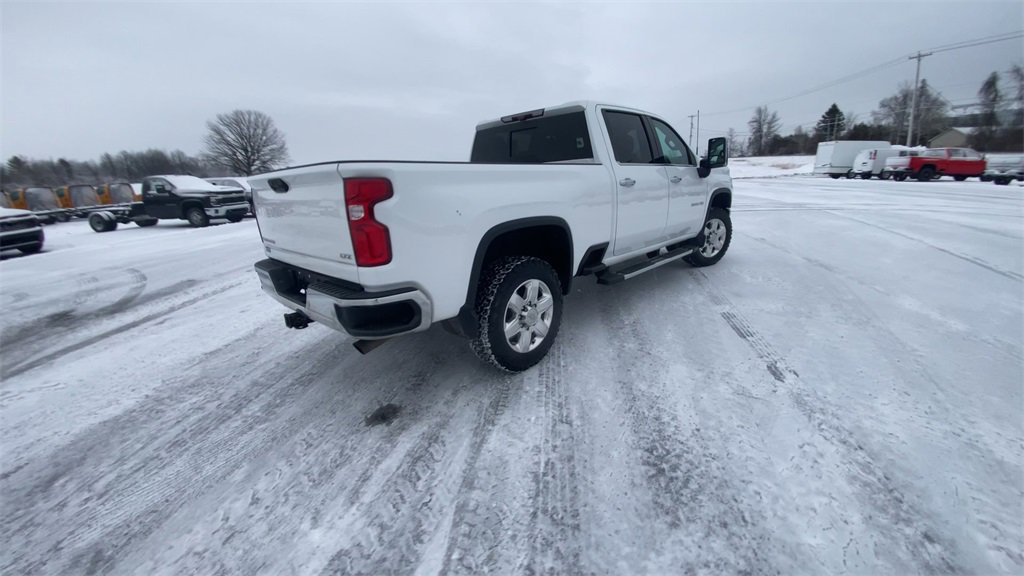 Used 2020 Chevrolet Silverado 3500 LTZ w/ LTZ Plus Package image 8