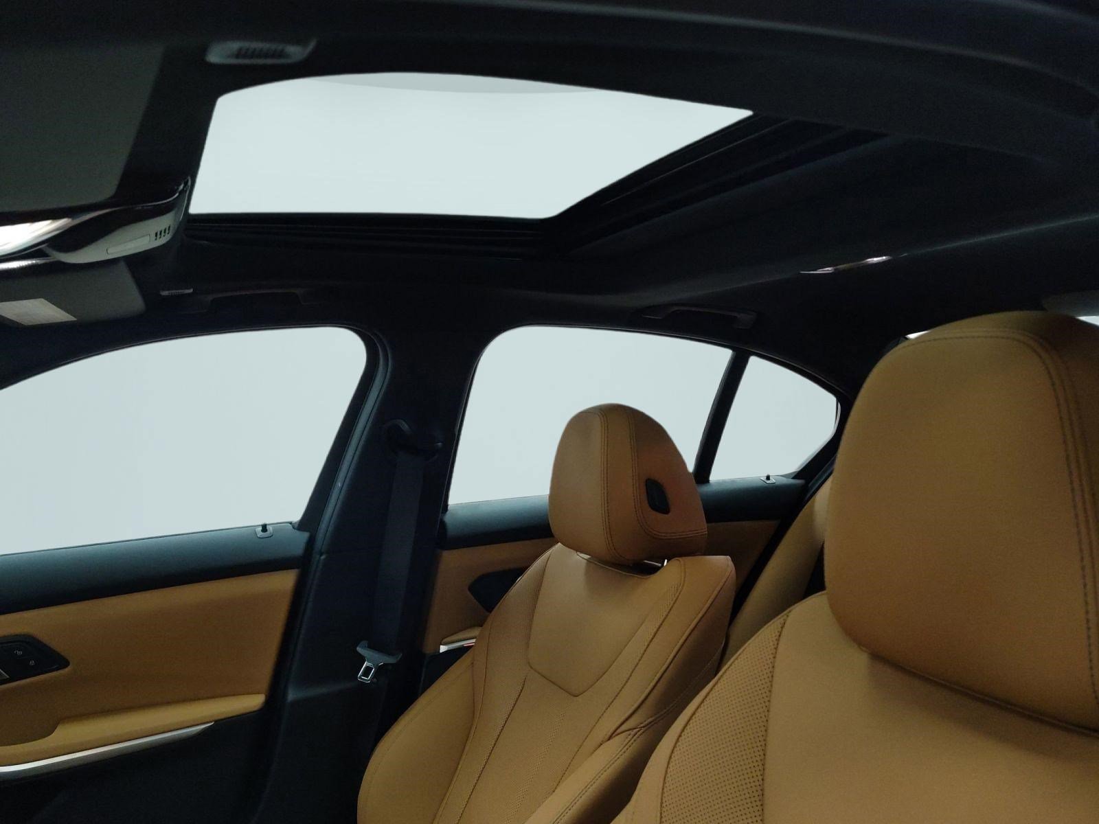 New 2026 BMW 330i xDrive Sedan w/ M Sport Package image 15