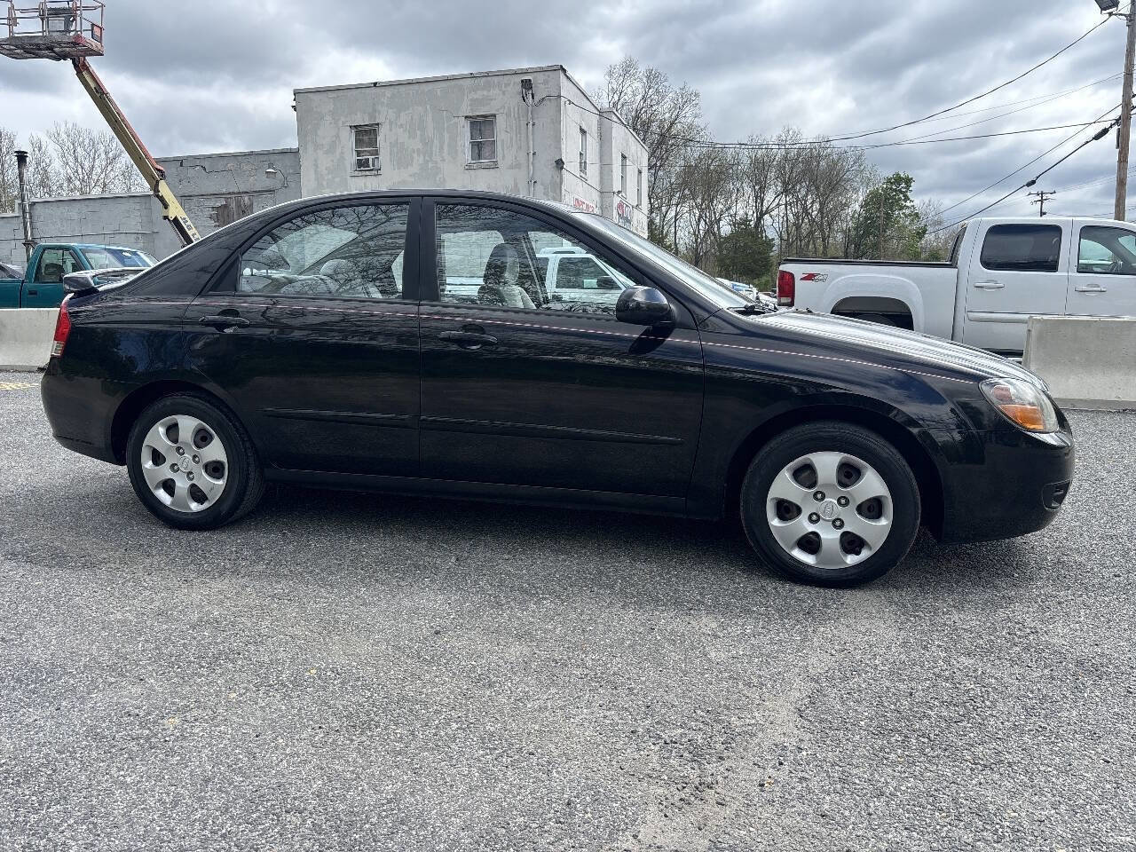 Used 2009 Kia Spectra EX FWD image 9
