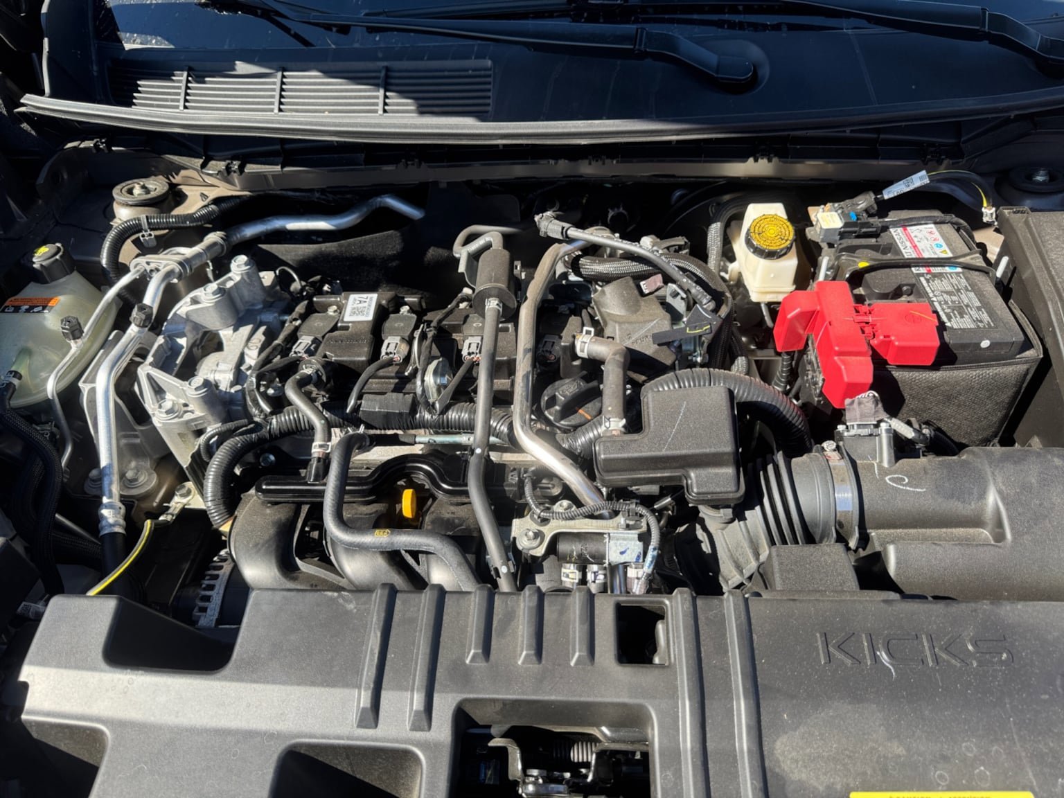 Used 2025 Nissan Kicks S FWD image 19