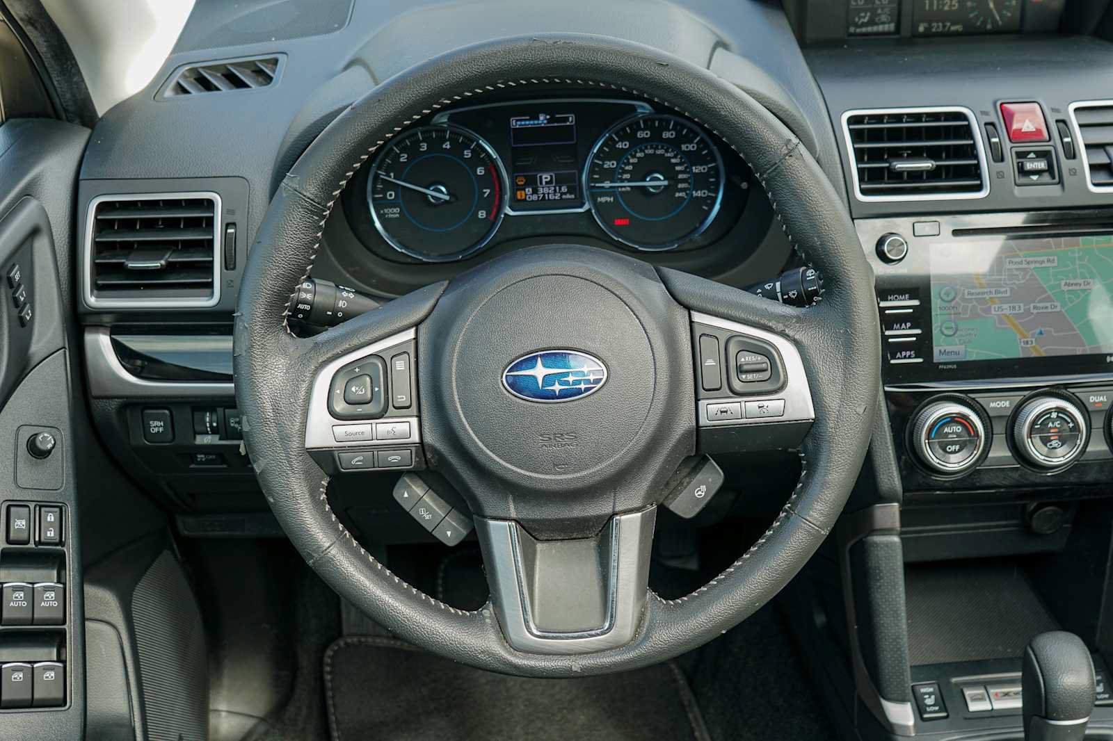 Used 2018 Subaru Forester 2.5i Touring AWD/4WD image 24
