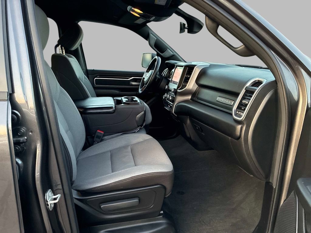 Used 2023 RAM 1500 Big Horn AWD/4WD image 9