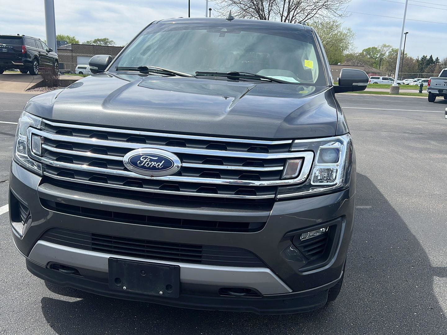 Used 2020 Ford Expedition Max XLT w/ Equipment Group 202A AWD/4WD image 14