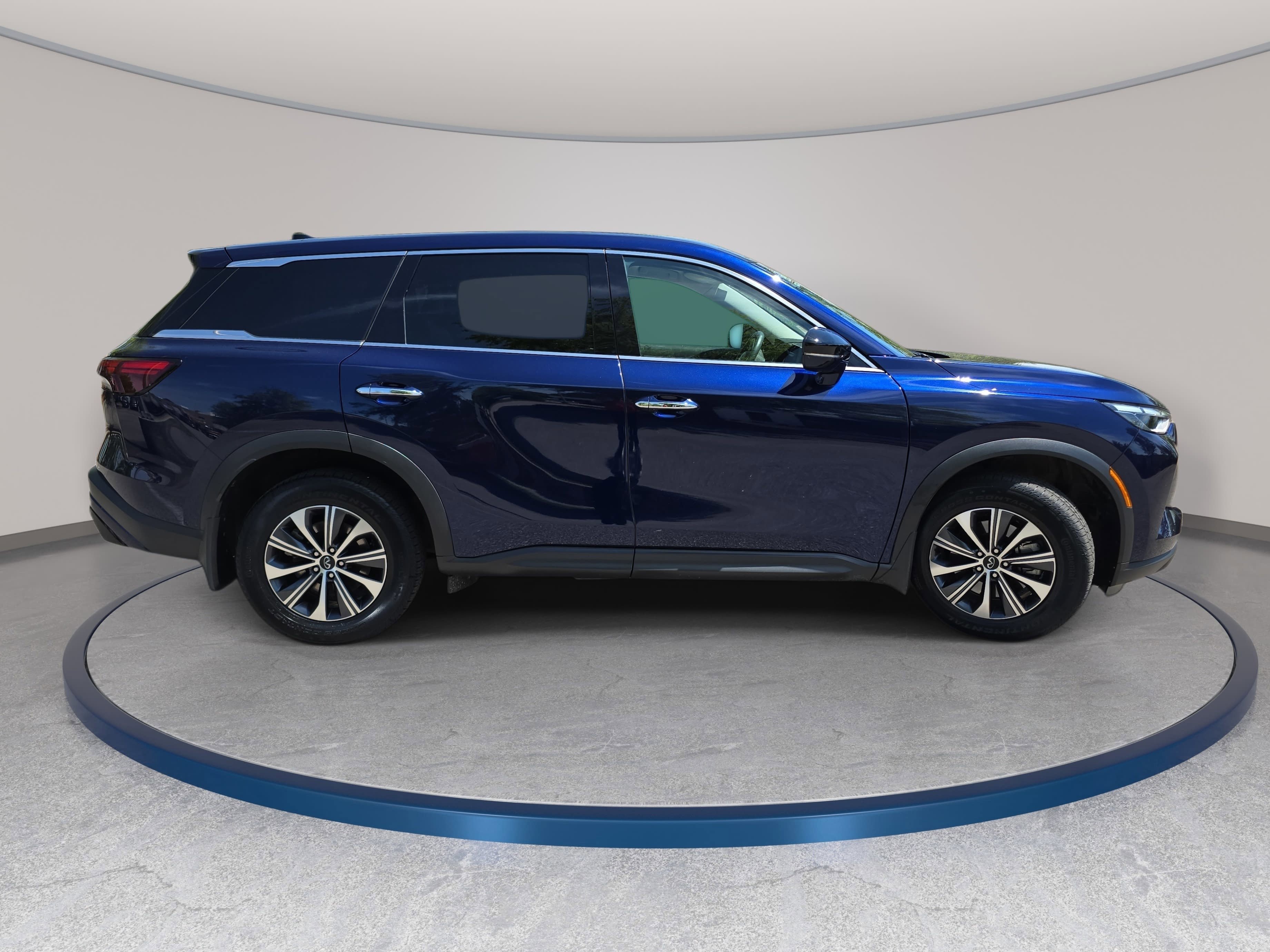 Used 2024 INFINITI QX60 Pure image 4