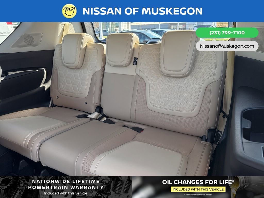 New 2025 Nissan Armada Platinum Reserve image 27