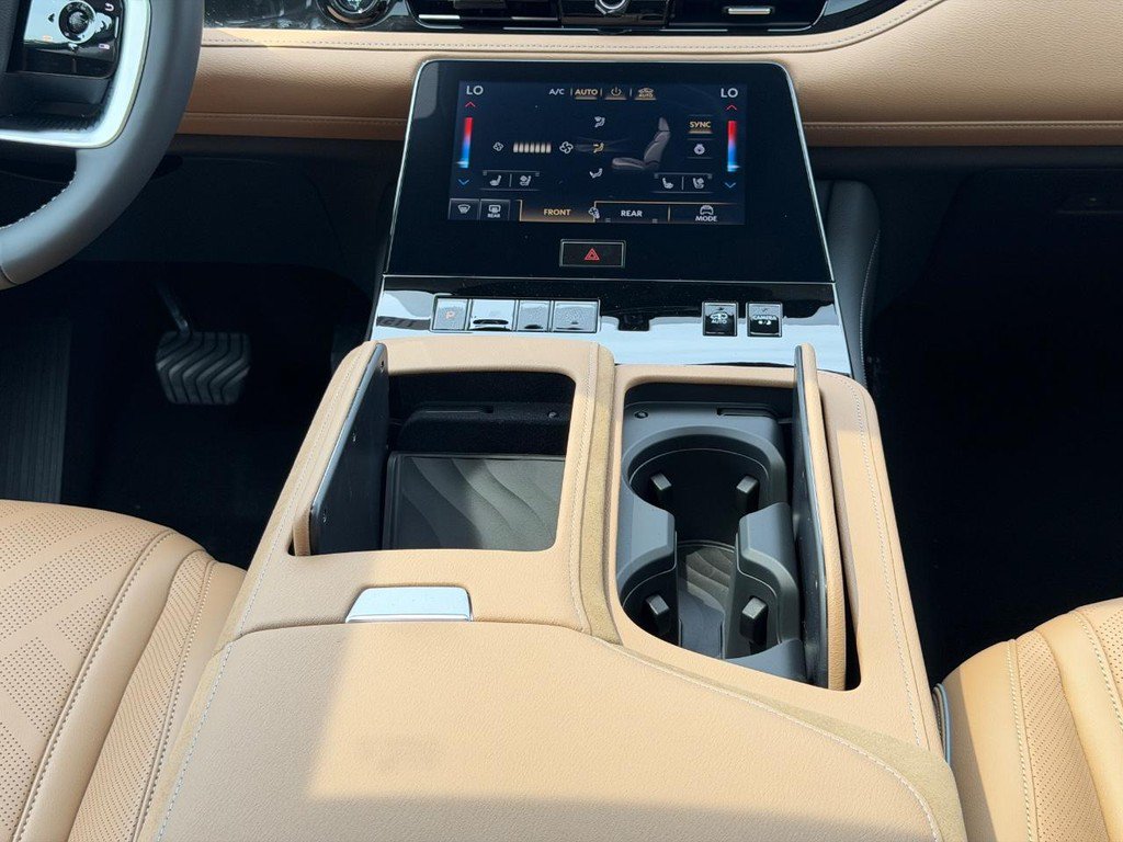 New 2027 INFINITI QX80 Luxe w/ Cargo Package AWD/4WD image 8