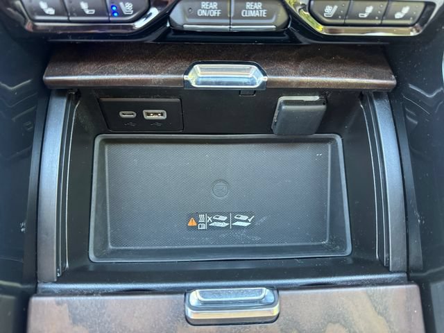 Used 2023 GMC Yukon XL Denali w/ LPO, Floor Liner Package AWD/4WD image 17
