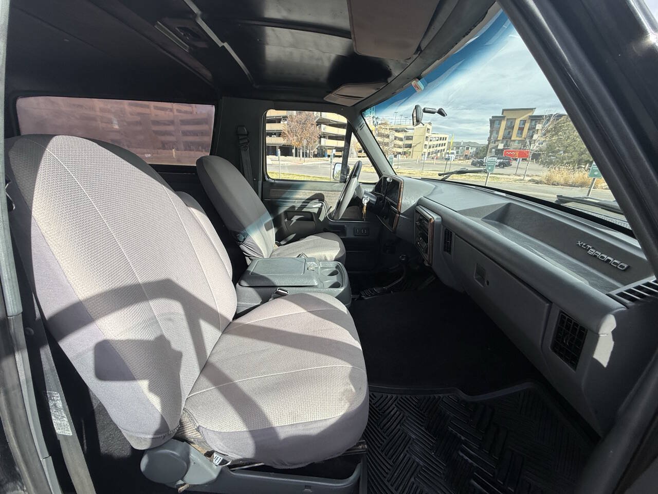 Used 1990 Ford Bronco AWD/4WD image 24