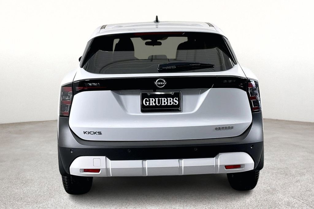 New 2026 Nissan Kicks S image 7