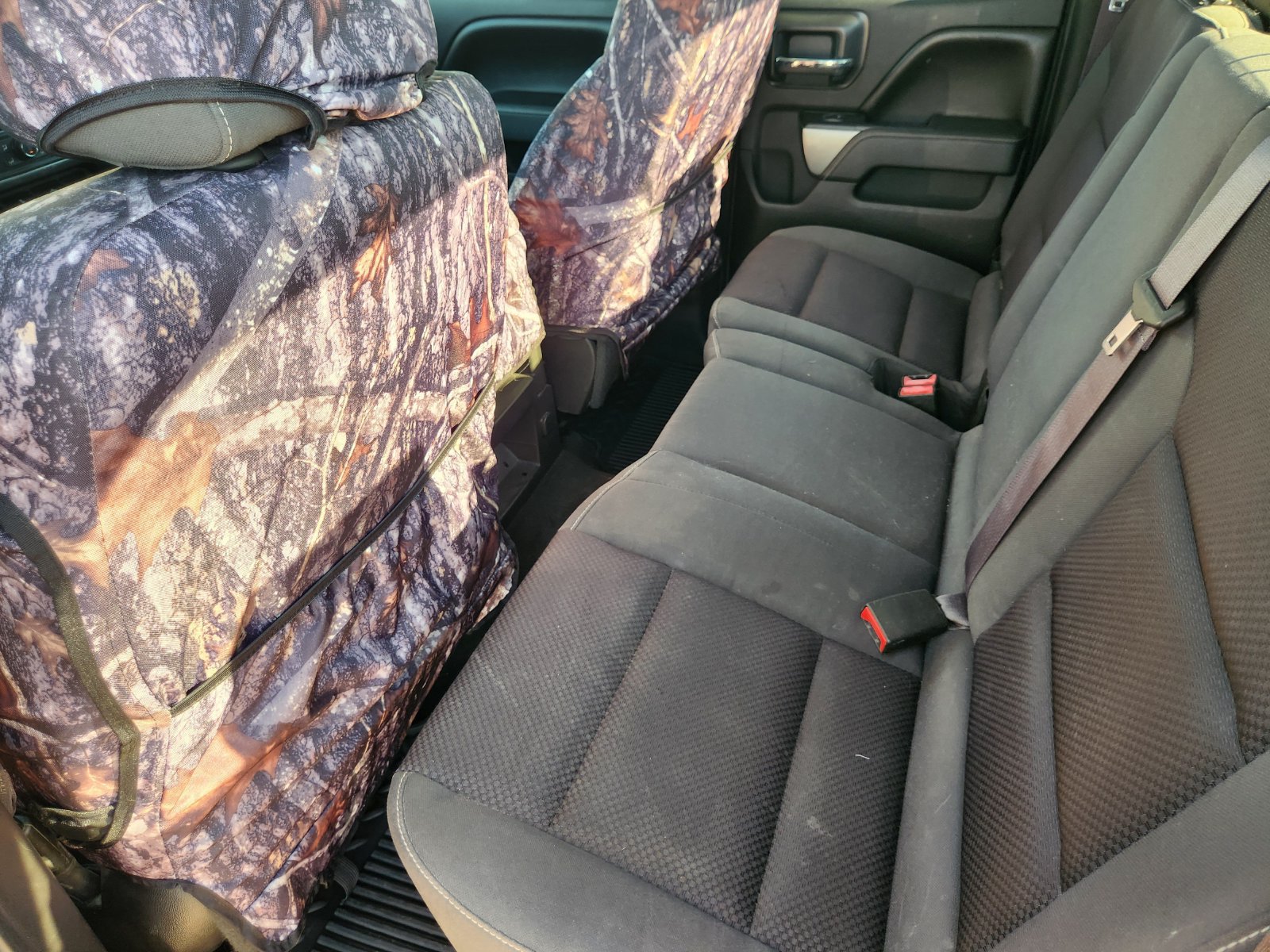Used 2015 Chevrolet Silverado 1500 LT w/ Texas Edition, 1LT Trim RWD image 32