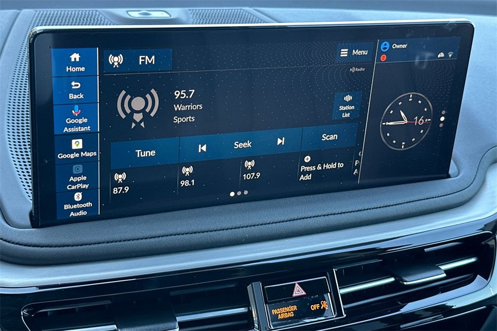 Certified 2025 Acura MDX w/ Technology Package image 20