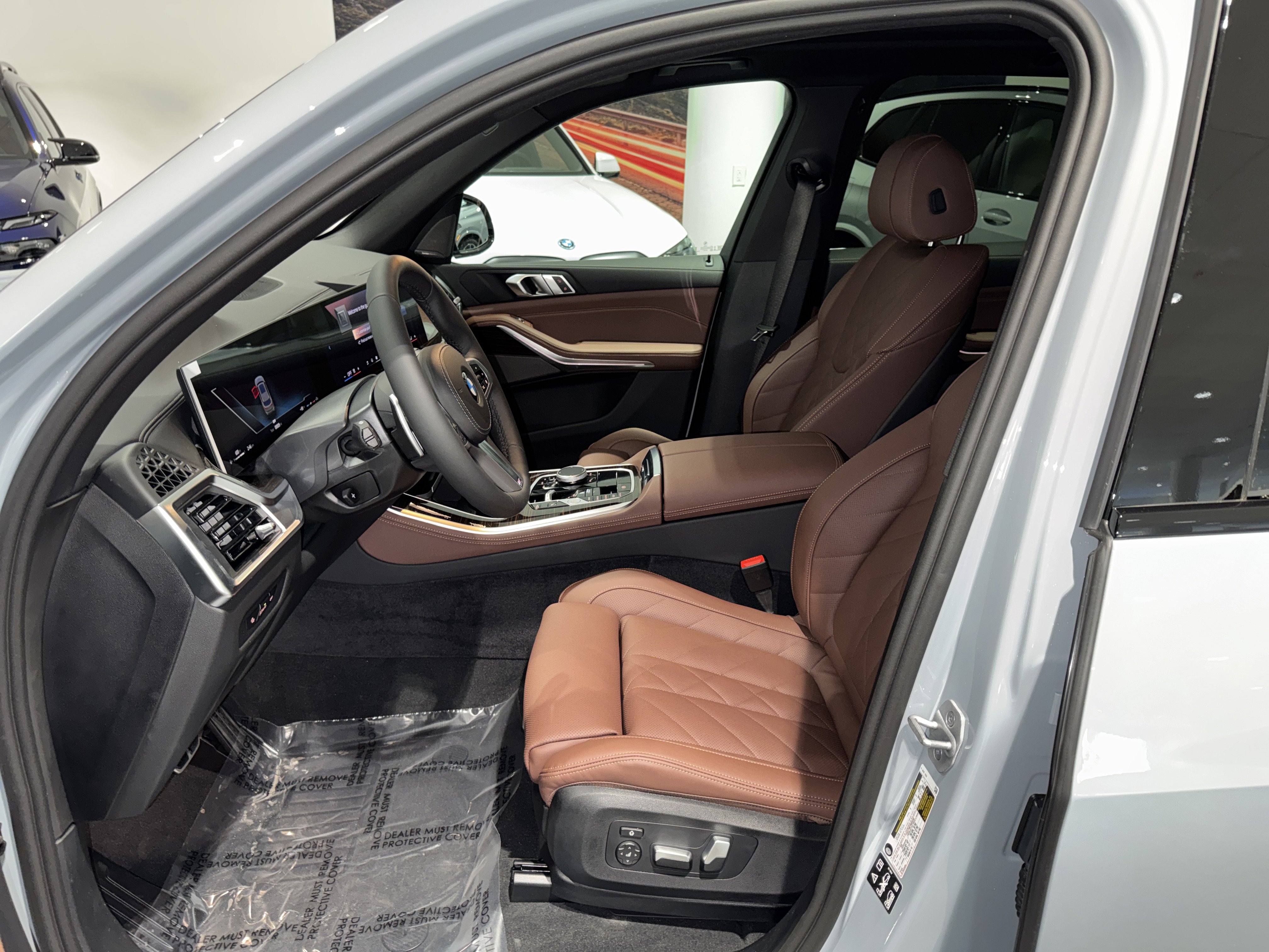 New 2026 BMW X5 xDrive40i w/ M Sport Package image 14