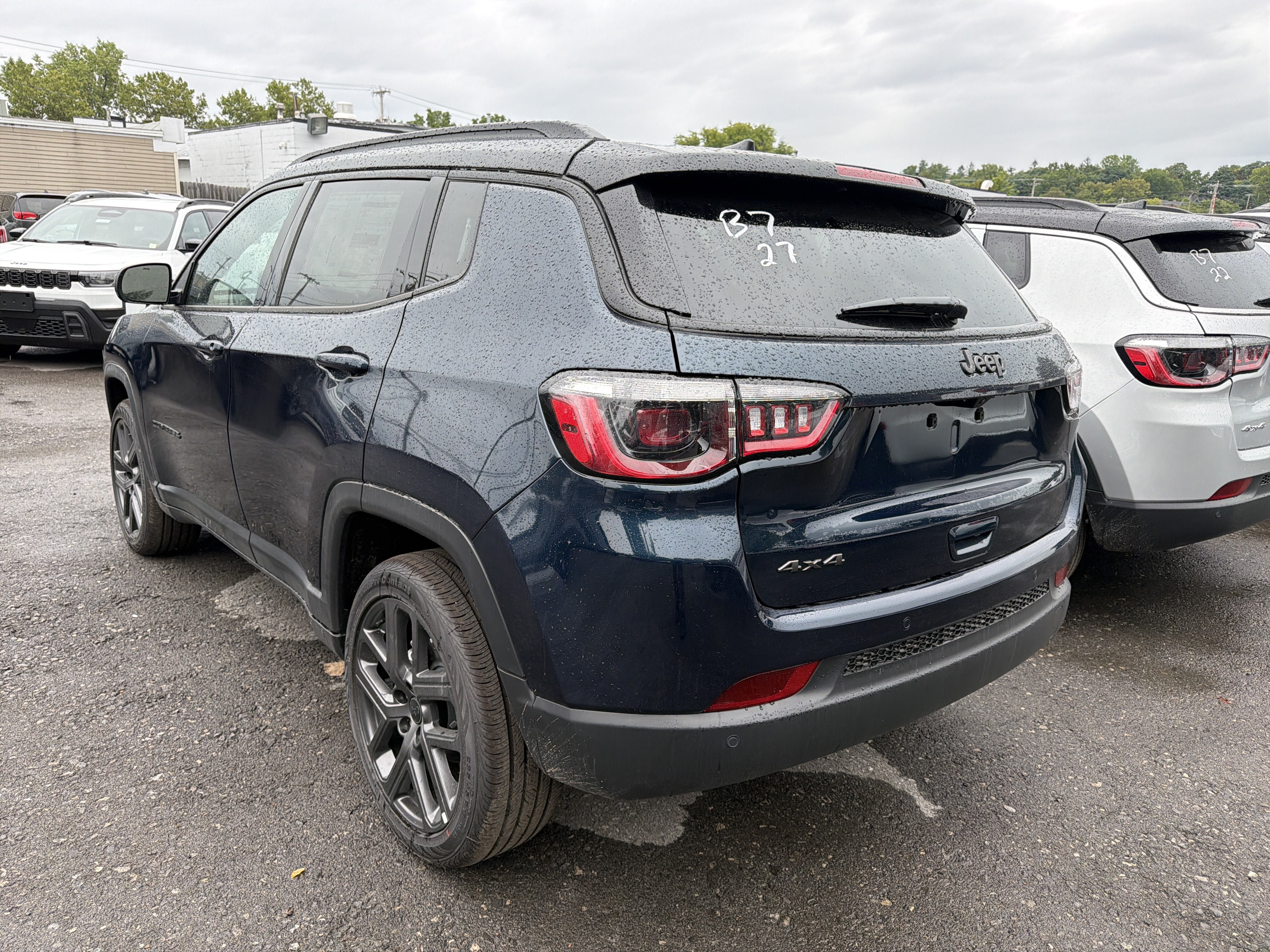 New 2026 Jeep Compass Limited w/ Sun, Sound & Navigation Group AWD/4WD image 5