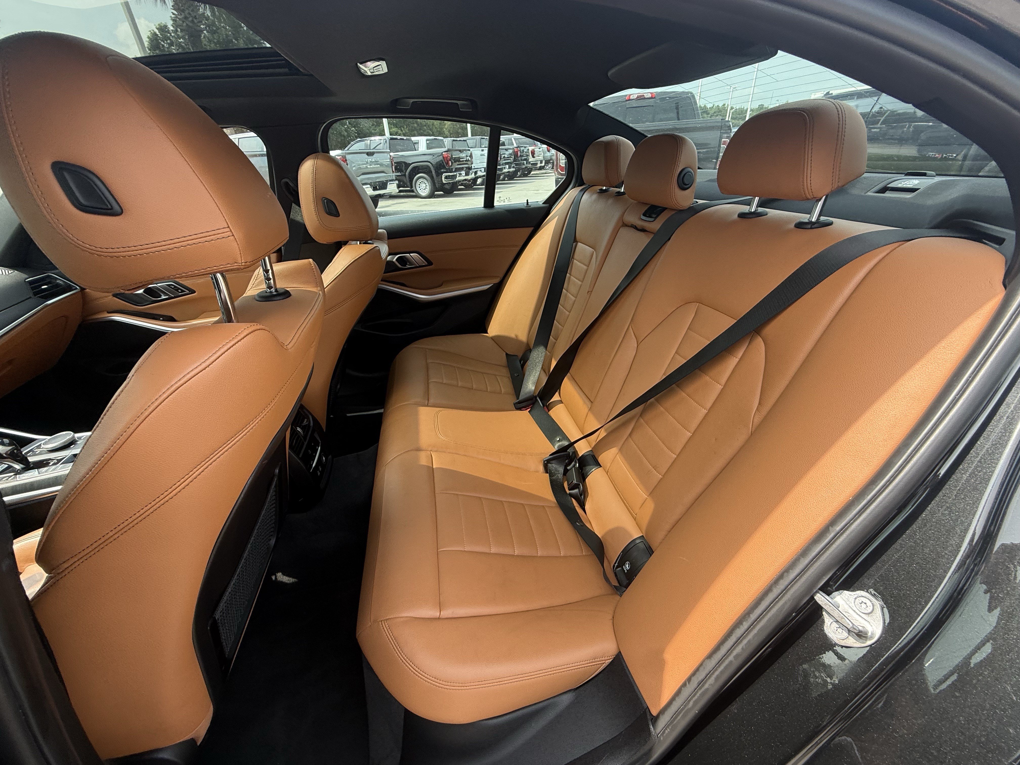 Used 2019 BMW 330i Sedan w/ Premium Package RWD image 30