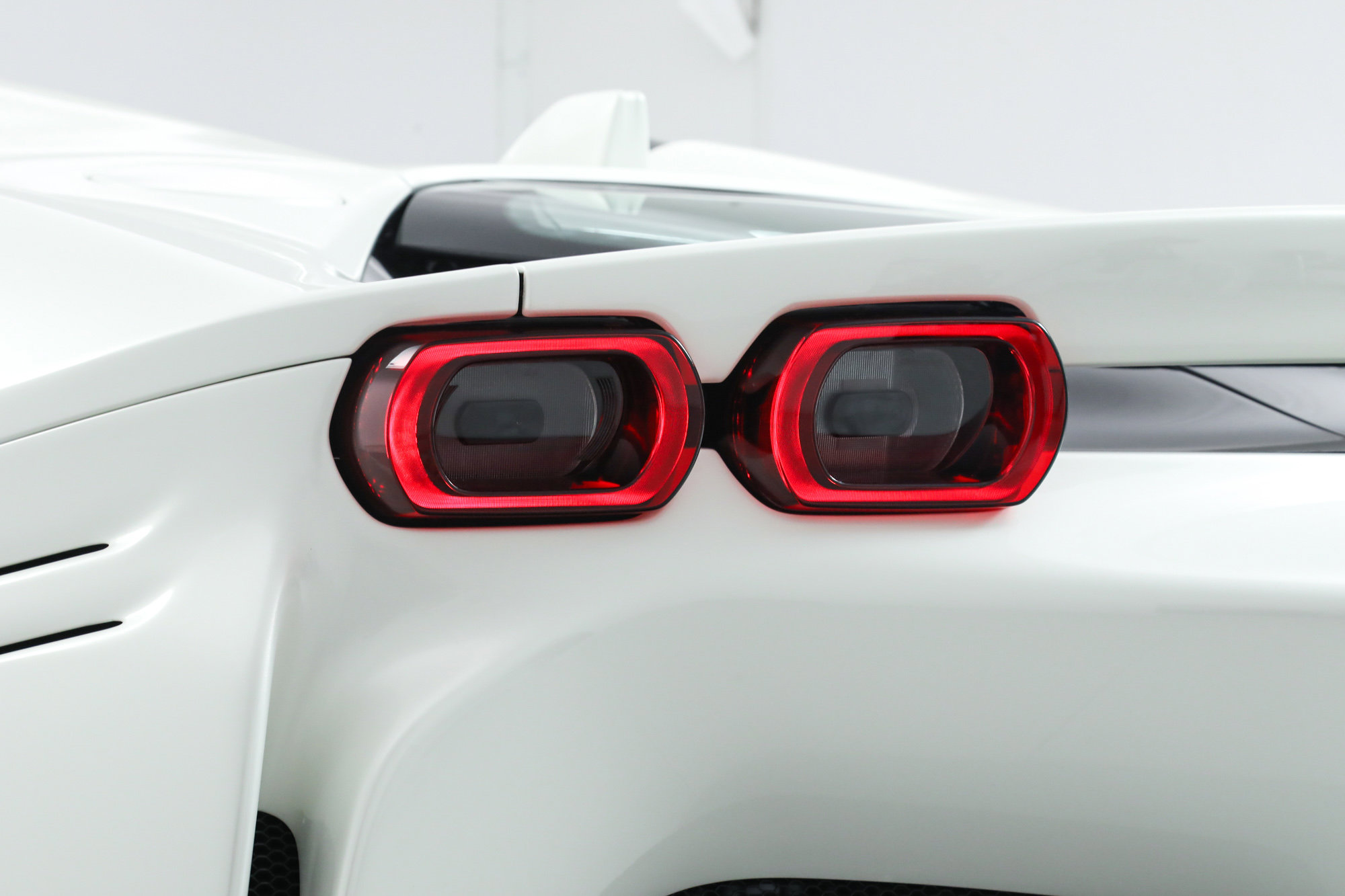 Certified 2025 Ferrari SF90 Spider image 35