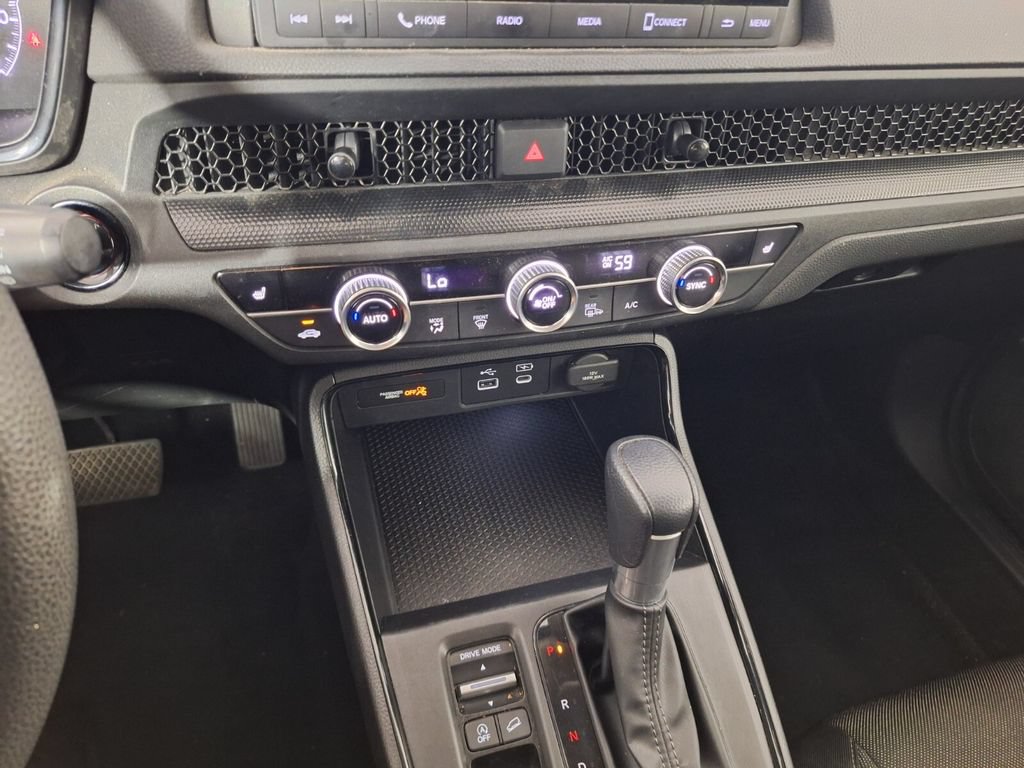 Used 2024 Honda CR-V EX image 13
