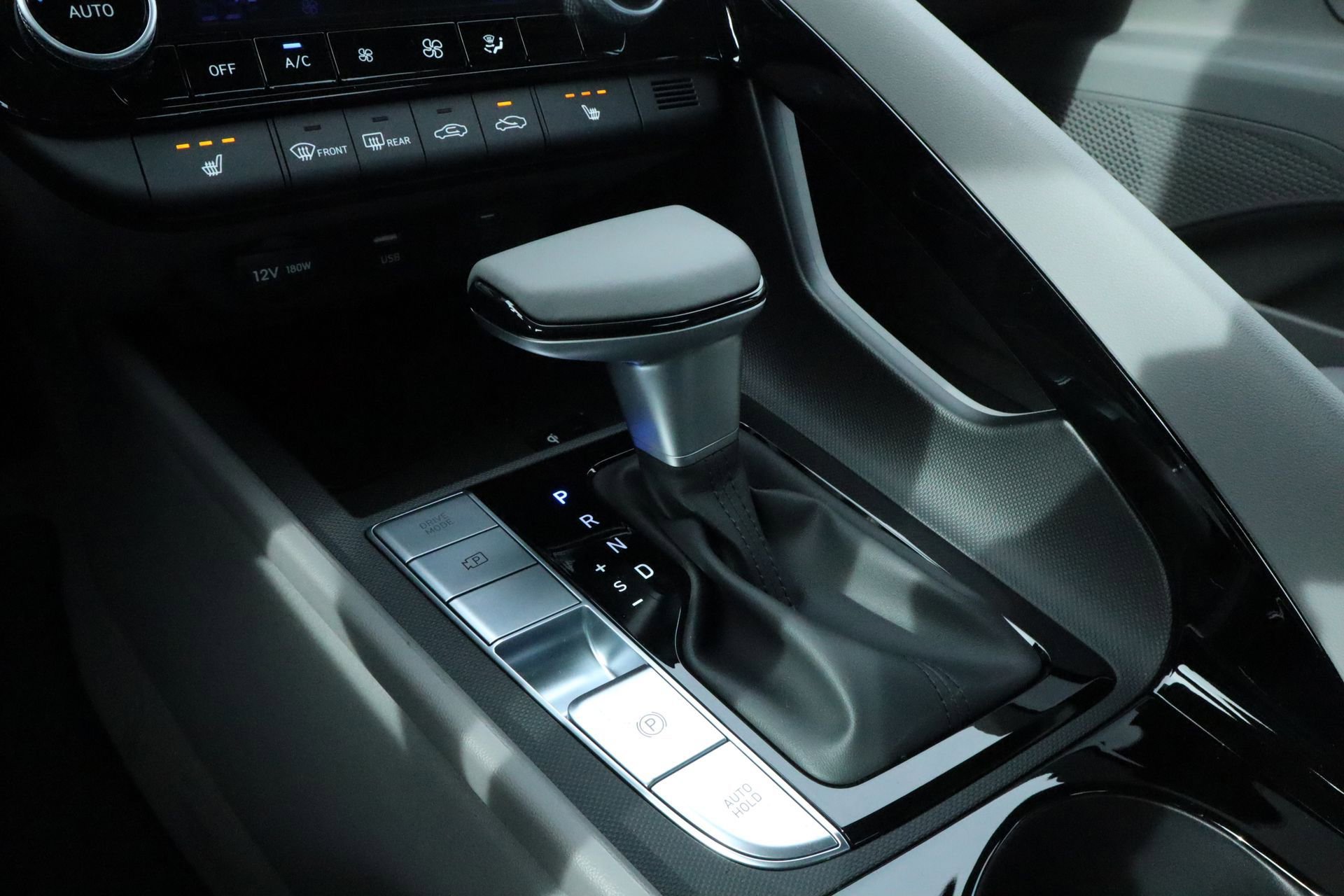 New 2026 Hyundai Elantra SEL Sport image 16