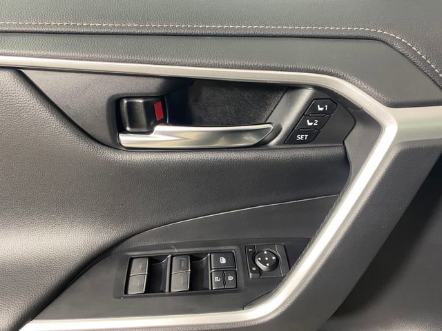 Certified 2022 Toyota RAV4 Limited AWD/4WD image 21