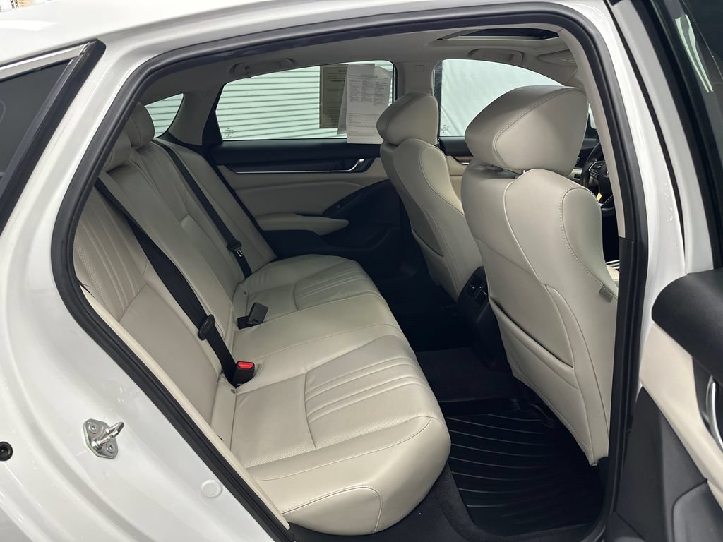 Used 2018 Honda Accord EX-L image 17