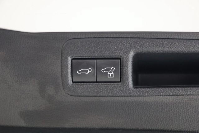 Used 2023 Toyota Venza Nightshade AWD/4WD image 34