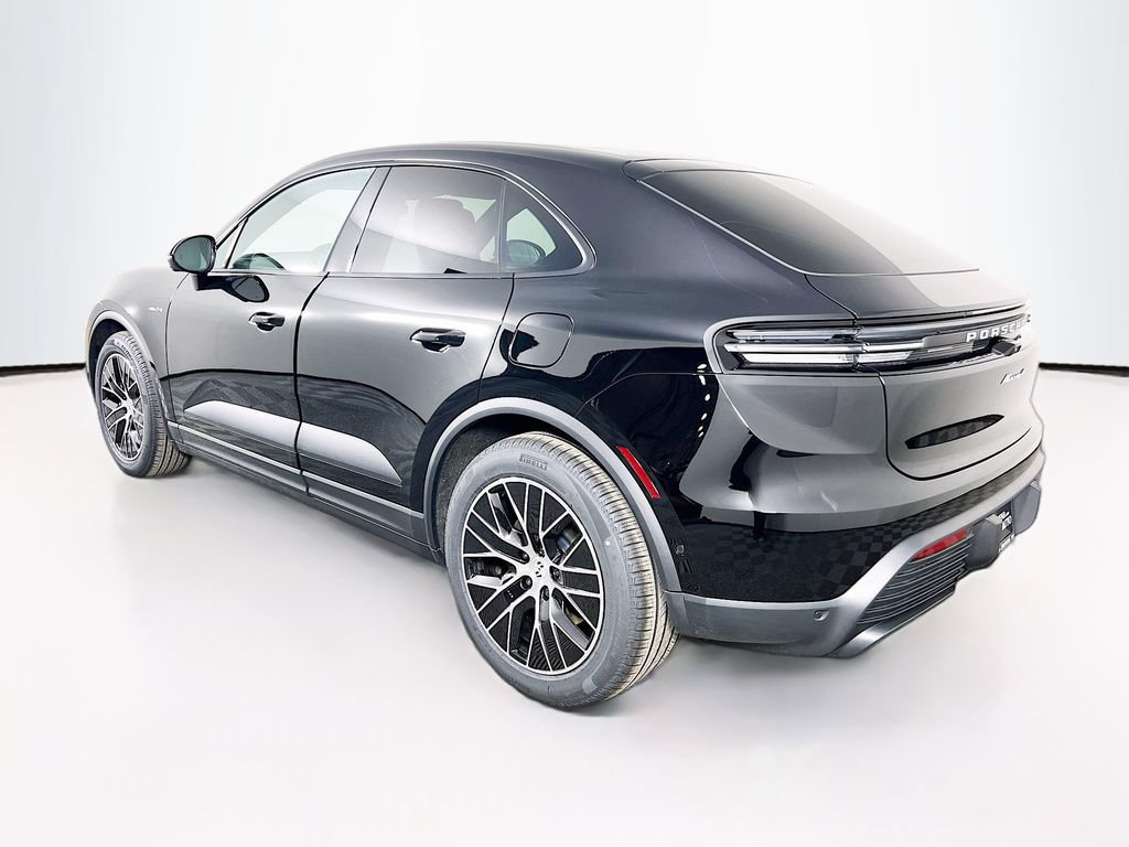 New 2026 Porsche Macan 4 Electric AWD/4WD image 3