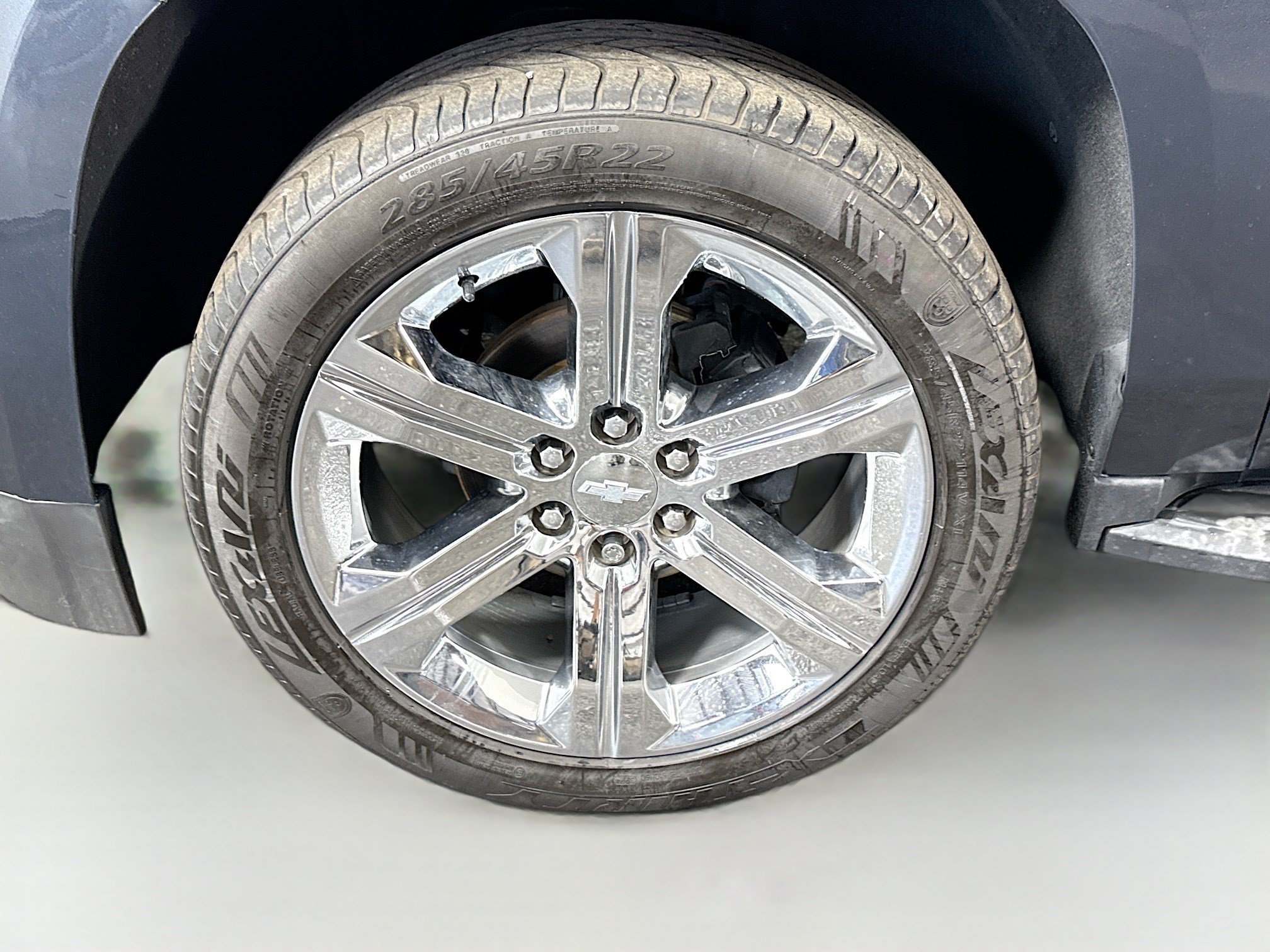 Used 2020 Chevrolet Suburban LT w/ Luxury Package RWD image 37