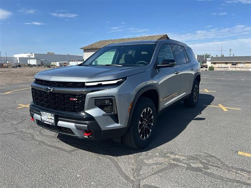 Used 2026 Chevrolet Traverse Z71 w/ Enhanced Driving Package image 8
