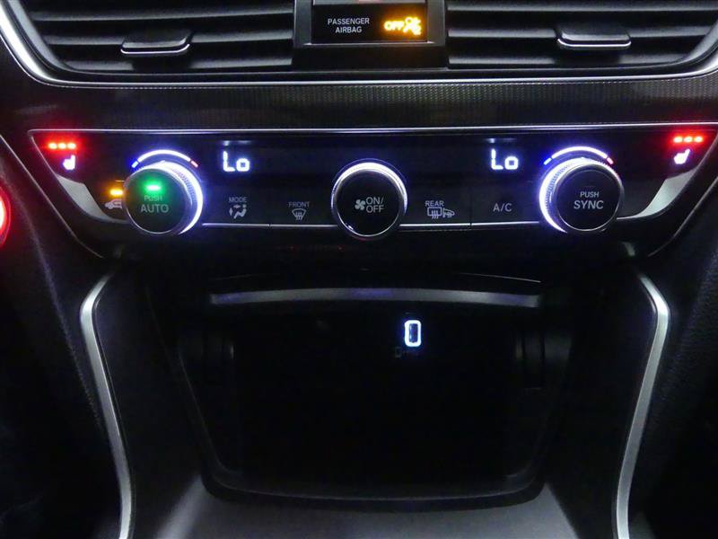 Used 2020 Honda Accord Sport image 14