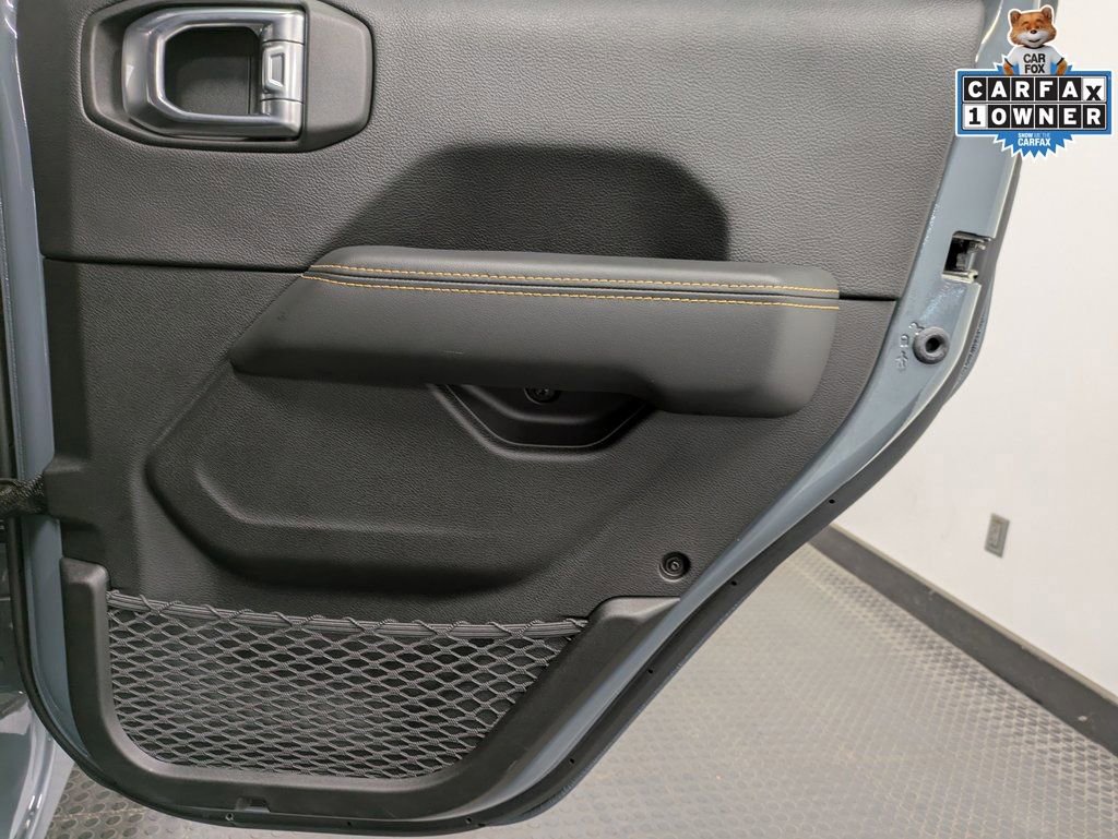 Used 2024 Jeep Wrangler Sahara image 26