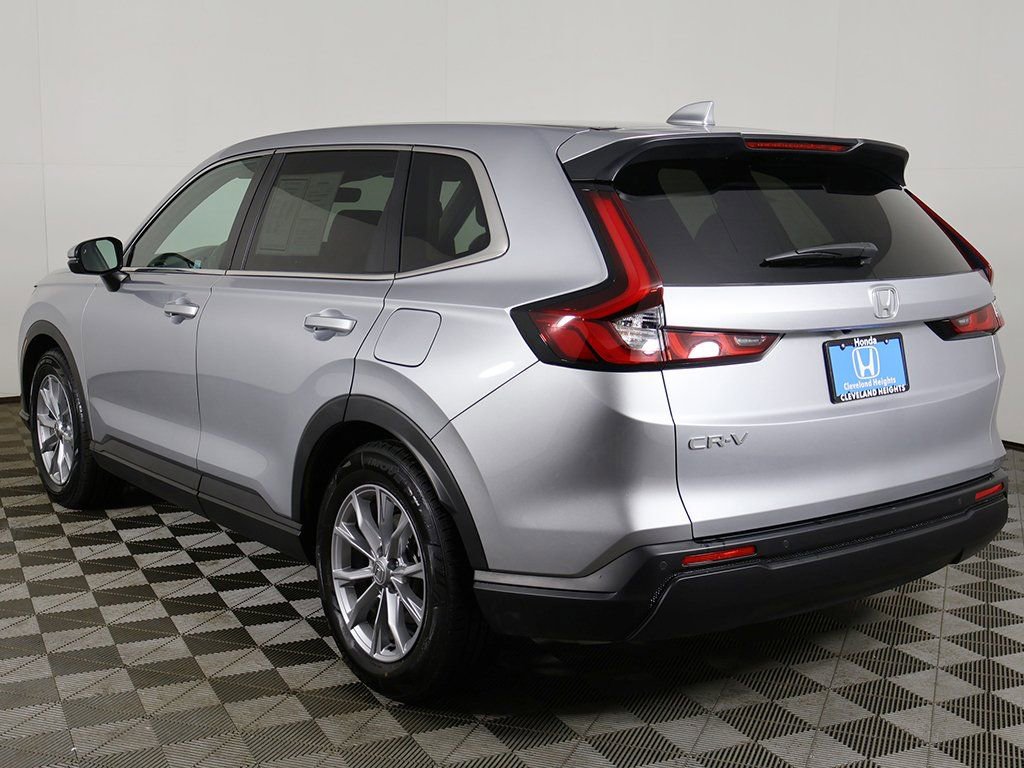 Used 2025 Honda CR-V EX-L image 9