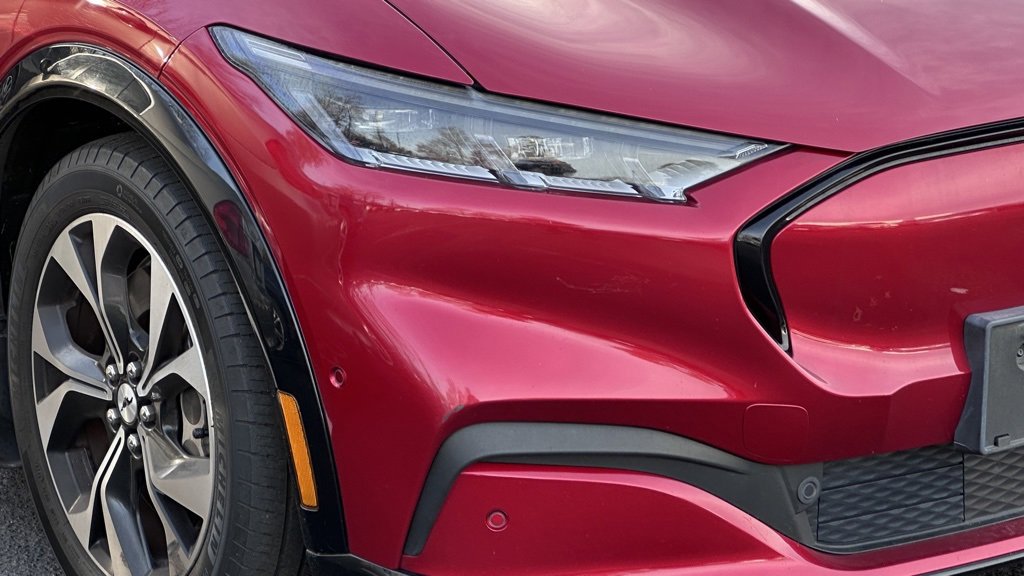 Used 2021 Ford Mustang Mach-E Premium image 2