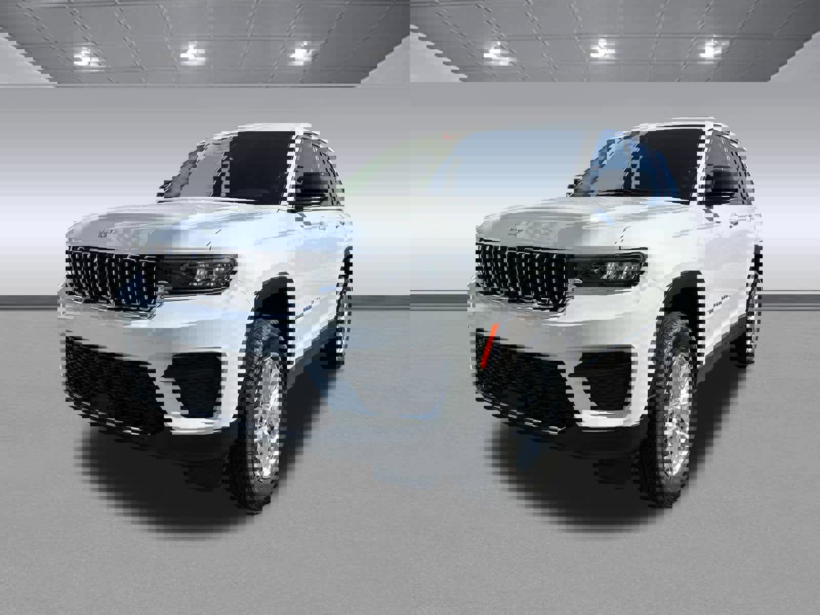 New 2025 Jeep Grand Cherokee Laredo X w/ Trailer Tow Package image 3