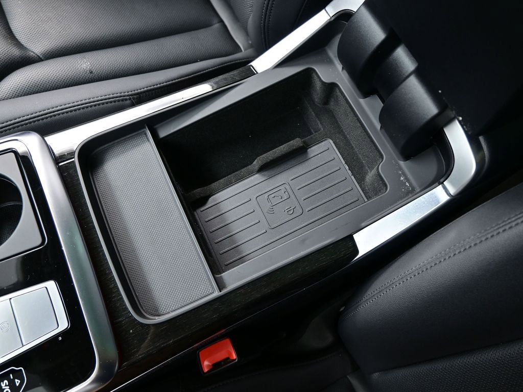 Used 2023 Audi Q7 3.0T Prestige w/ Prestige Package image 24