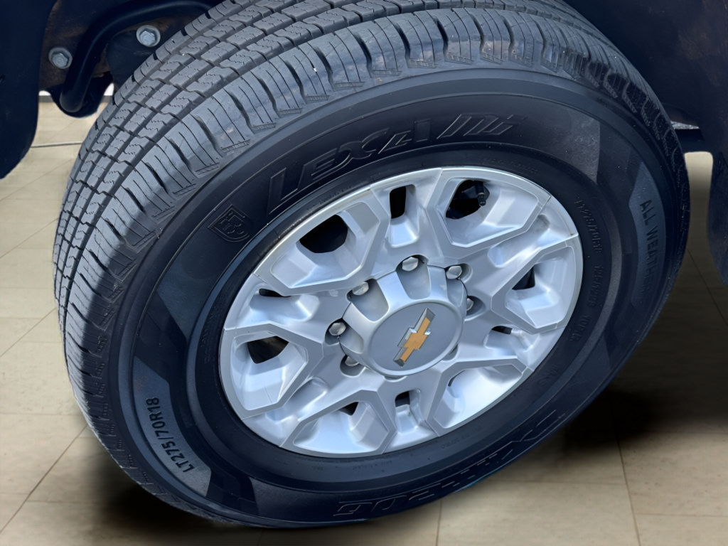 Used 2024 Chevrolet Silverado 2500 LTZ AWD/4WD image 21