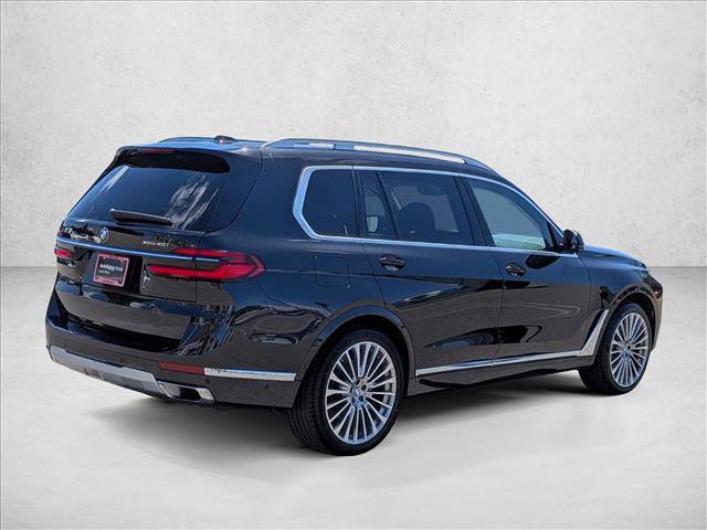 Used 2023 BMW X7 xDrive40i w/ Premium Package AWD/4WD image 5