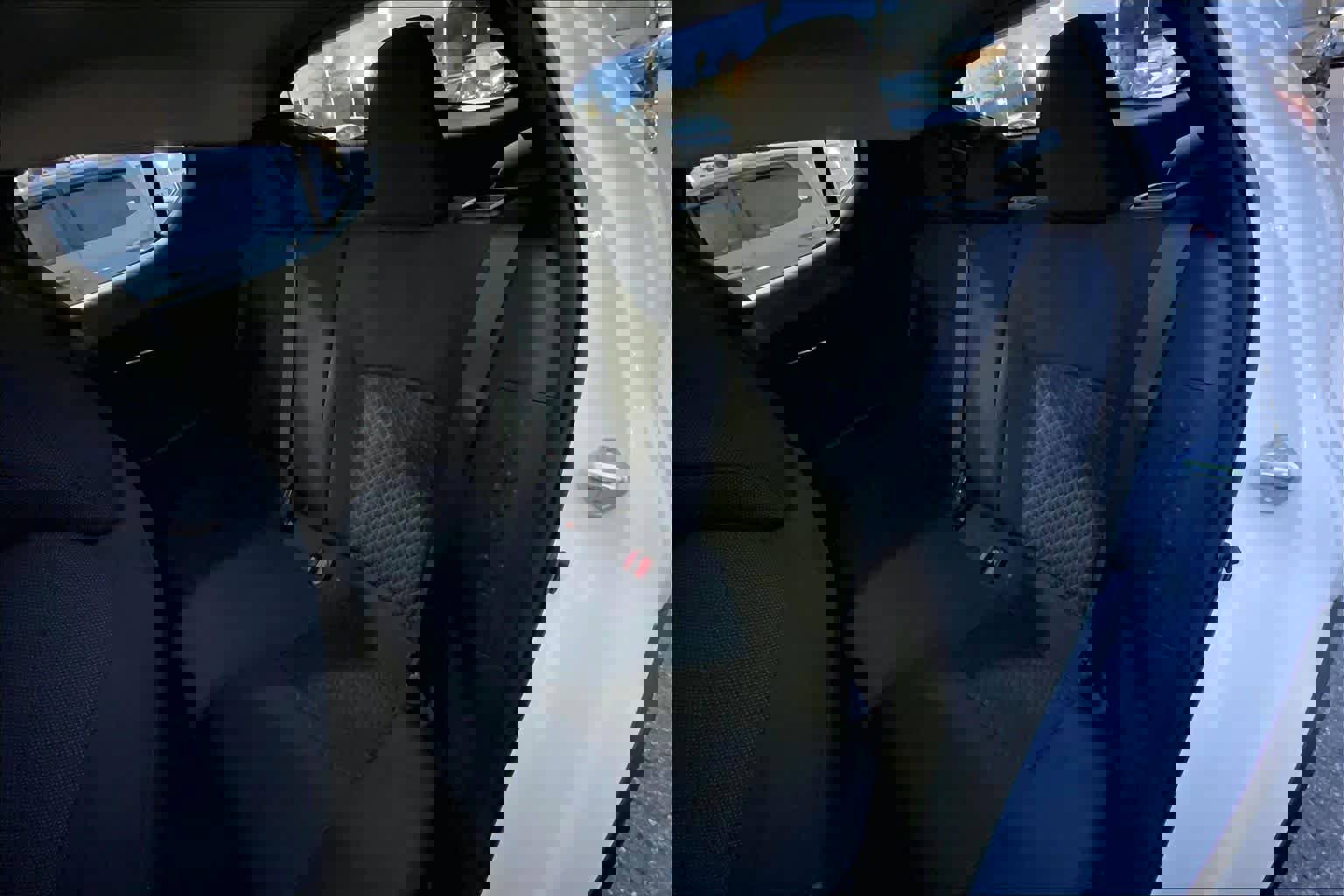 Used 2021 Toyota C-HR LE image 19