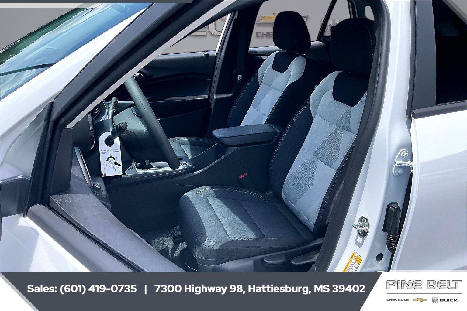 Used 2026 Chevrolet Trax LS w/ LS Convenience Package FWD image 18