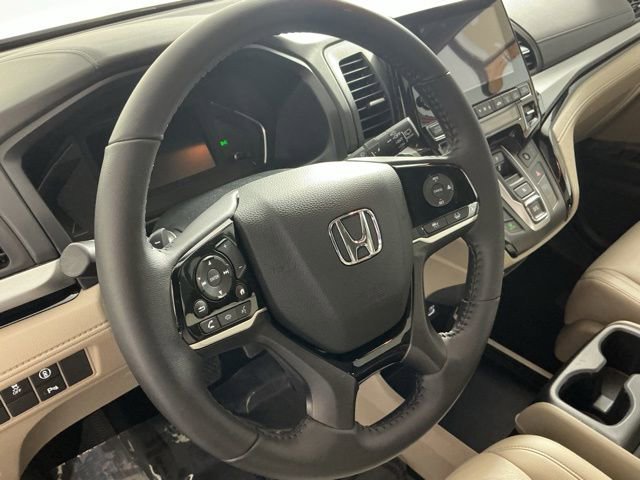 Used 2024 Honda Odyssey Touring image 39