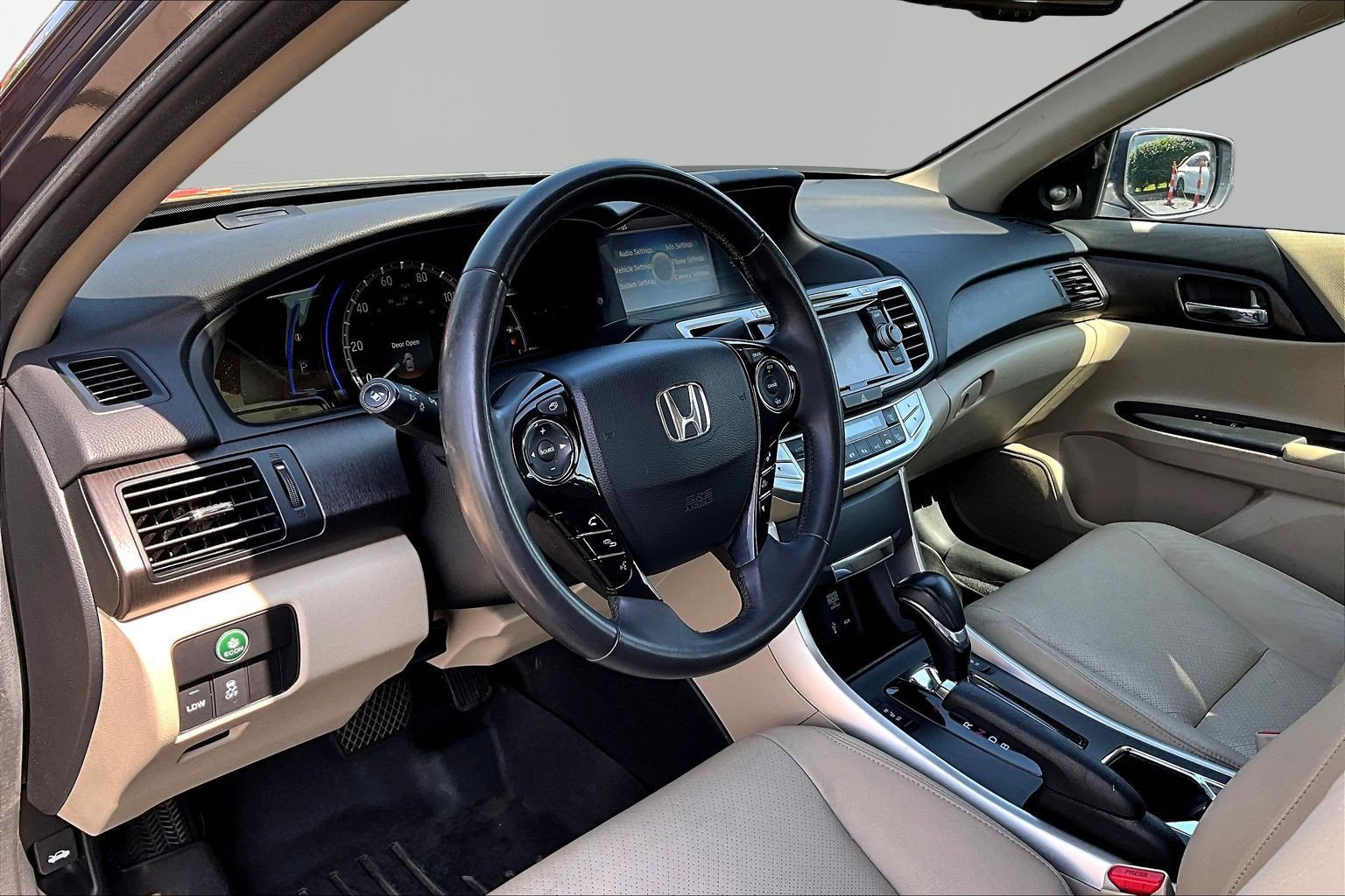 Used 2014 Honda Accord EX-L image 17