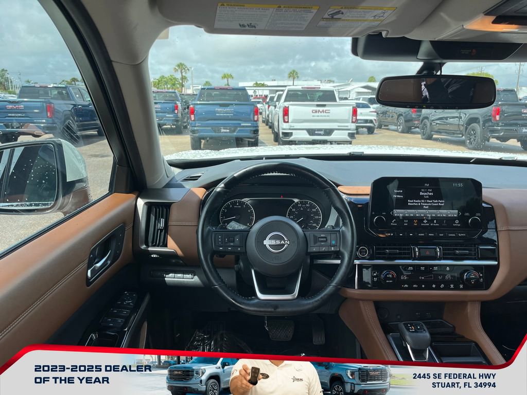 Used 2022 Nissan Pathfinder Platinum w/ Cargo Package image 14