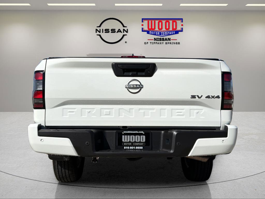 Certified 2024 Nissan Frontier SV w/ Technology Package image 3